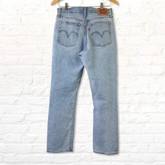 Levi’s Wedgie Straight Jeans Size 30 High Rise Button Fly Light Wash Denim - Picture 5 of 10